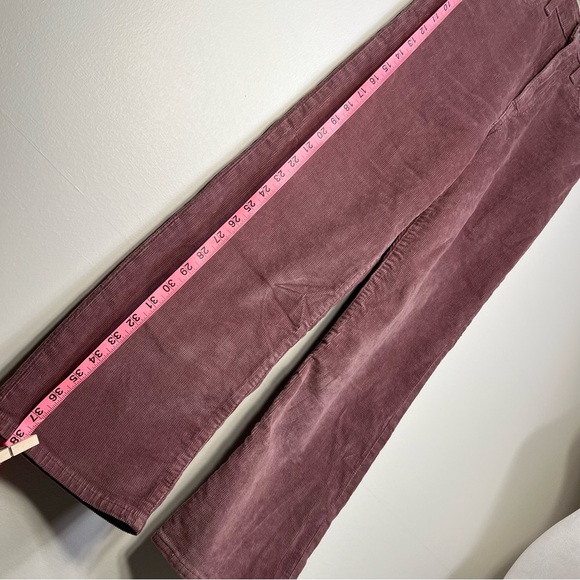 Levi's Women's High Rise Jeans - Mauve - Picture 9 of 12